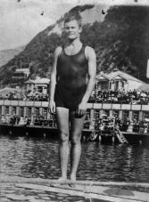 Freyberg in his youth at Oriental Bay, Wellington (NZ)