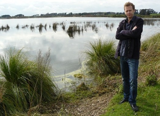 dr russel norman by lake pic credit green party