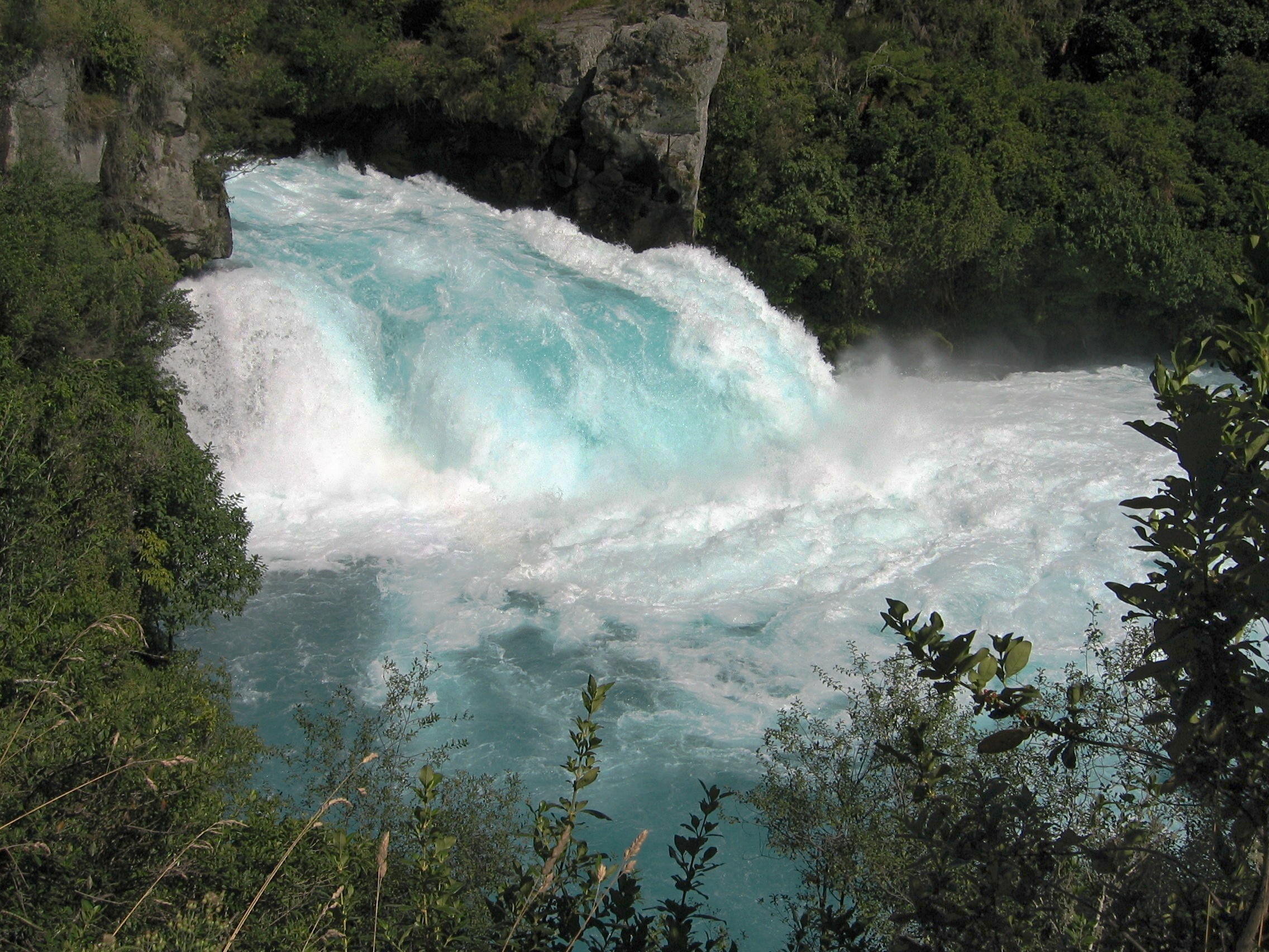 Huka_Falls.jpg