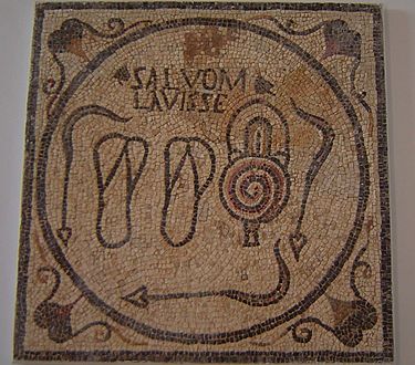 375px-public_bath_sign_-_sabratha_cropped