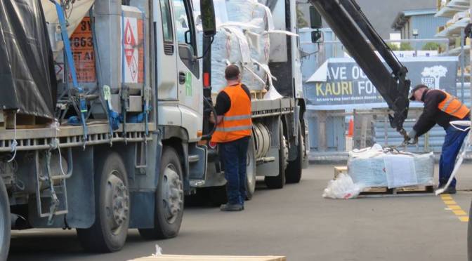 DOC cowardly cover-ups exposed re:clandestine 1080 loading in Whitianga’s CBD