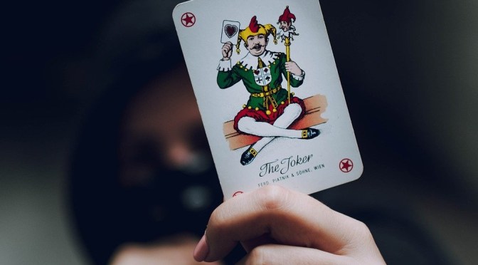 How they play us: A 1981 book predicted a deadly bacteriological weapon called “Wuhan-400” !