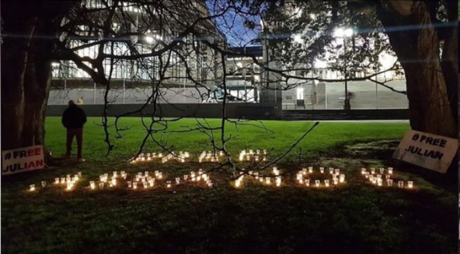 PRESS RELEASE:  8th October “TellTheTruthMSM – Human Chain For Assange”‘ at the Beehive, NZ Parliament (Free Assange NZ + Candles 4 Assange)